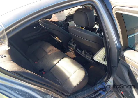 2012 BMW 528I xDrive из США, поврежденный, VIN WBAXH5C51CDW08390